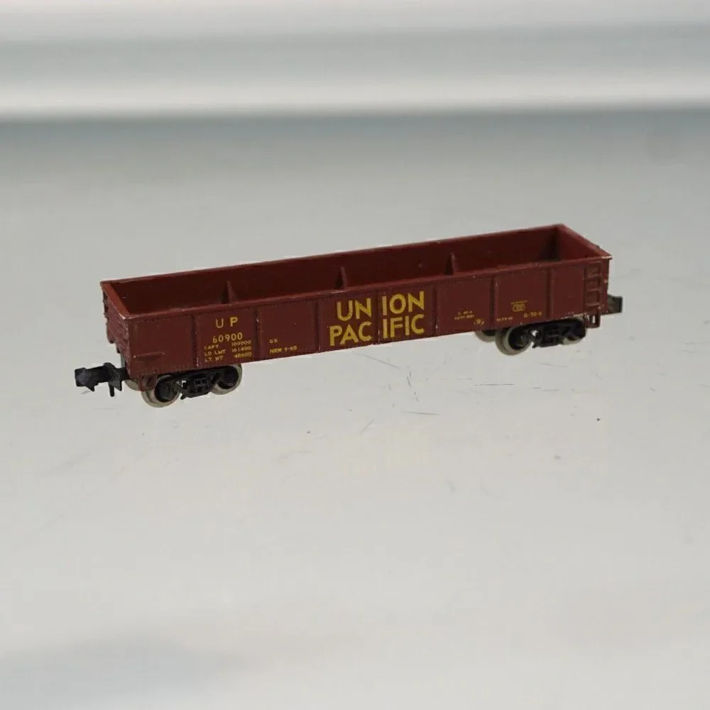 Atlas N Scale Train Union Pacific Gondola